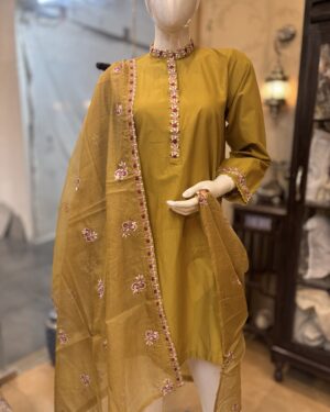 CR007
CROSS STITCH 2Pc