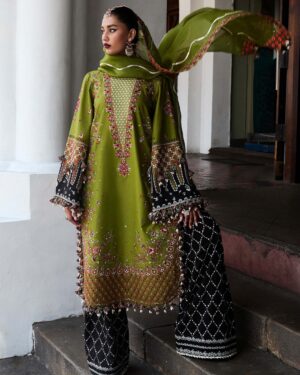 HR004
HUSSAIN REHAR LUXURY LAWN’25
