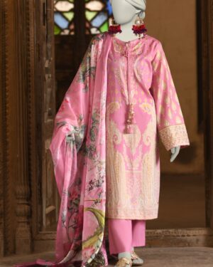 J009
JUNAID JAMSHED
PINK LAWN PRINTED 3PC STITCHED