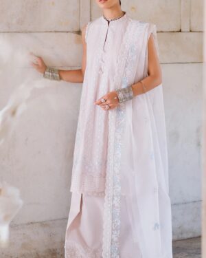 CR014
Cross stitch 3 pc embroidered Suit