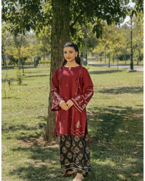 UG1  3Pc Stitched Embroidered Lawn Suit