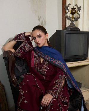 JGK1 Jugnu Lahore 3Pc Unstitched Karandi Suit