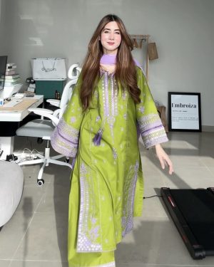 EM8 2Pc Embroidered Stitched Lawn Suit