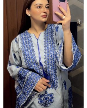 EM6 2Pc Embroidered Lawn Suit